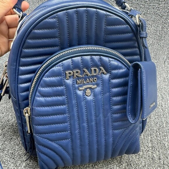 Prada Leather Backpack 999-082225 - Picture 4 of 9